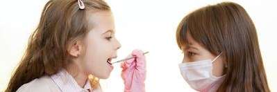 Kids feeding each other after visiting CFS DEntal
